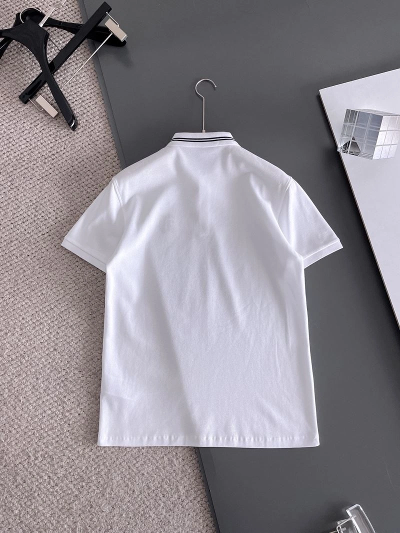 Fendi T-Shirts Comfortable 121363