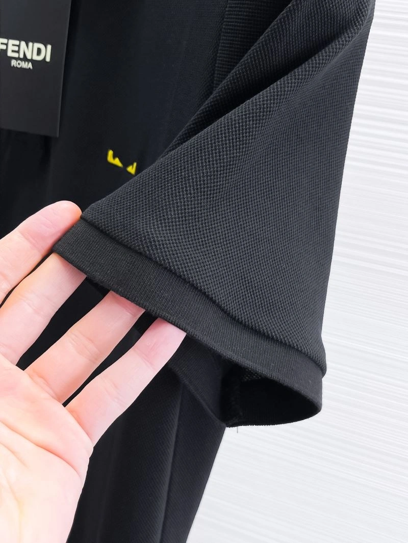 Elegant Fendi T-Shirts 121359