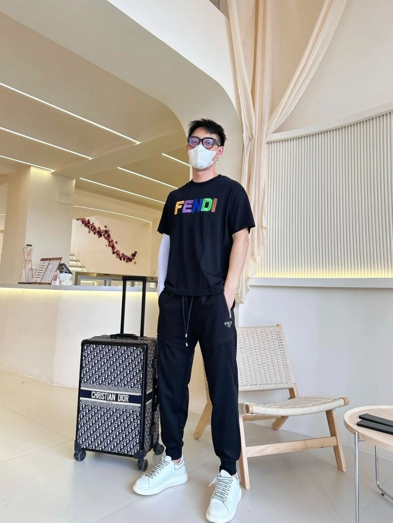 Upgraded Fendi T-Shirts 121376