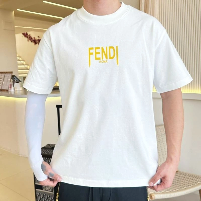 Fendi T-Shirts Breathable 121370