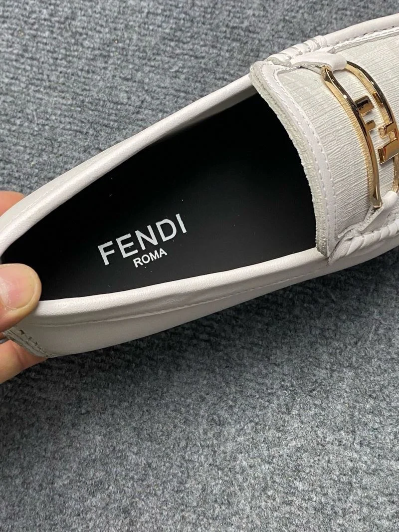 Snug Fendi Tods Shoes 23550