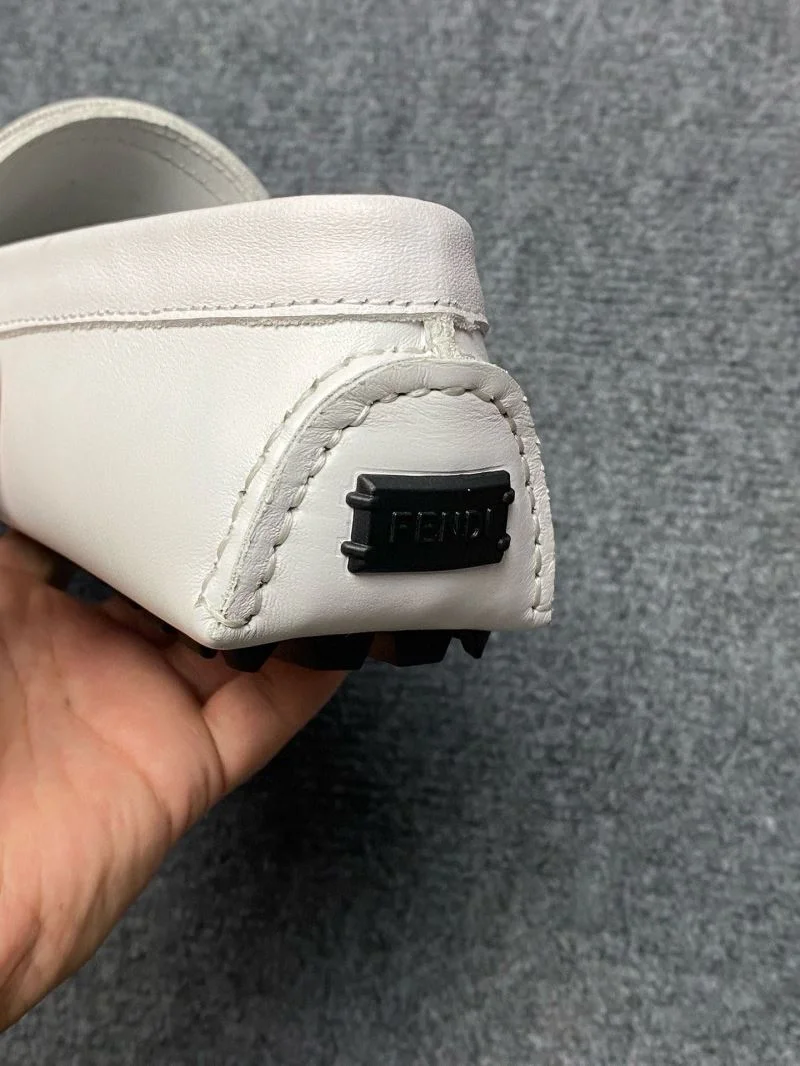 Snug Fendi Tods Shoes 23550