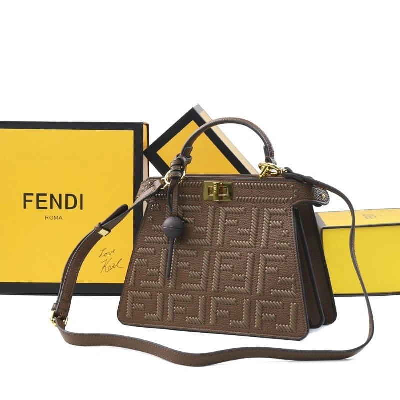Minimalist Fendi Top Handle Bags 85119