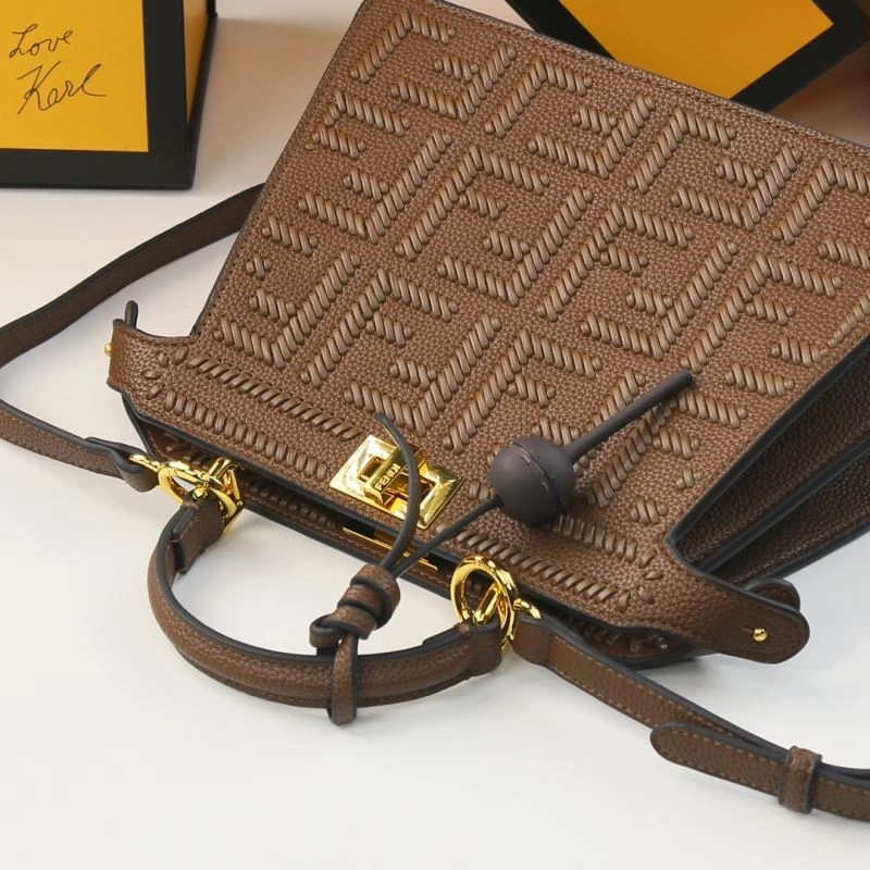 Minimalist Fendi Top Handle Bags 85119