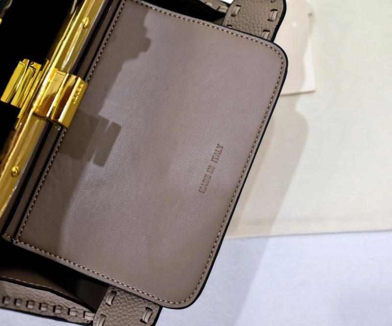 Fendi Top Handle Bags Stylish 85094