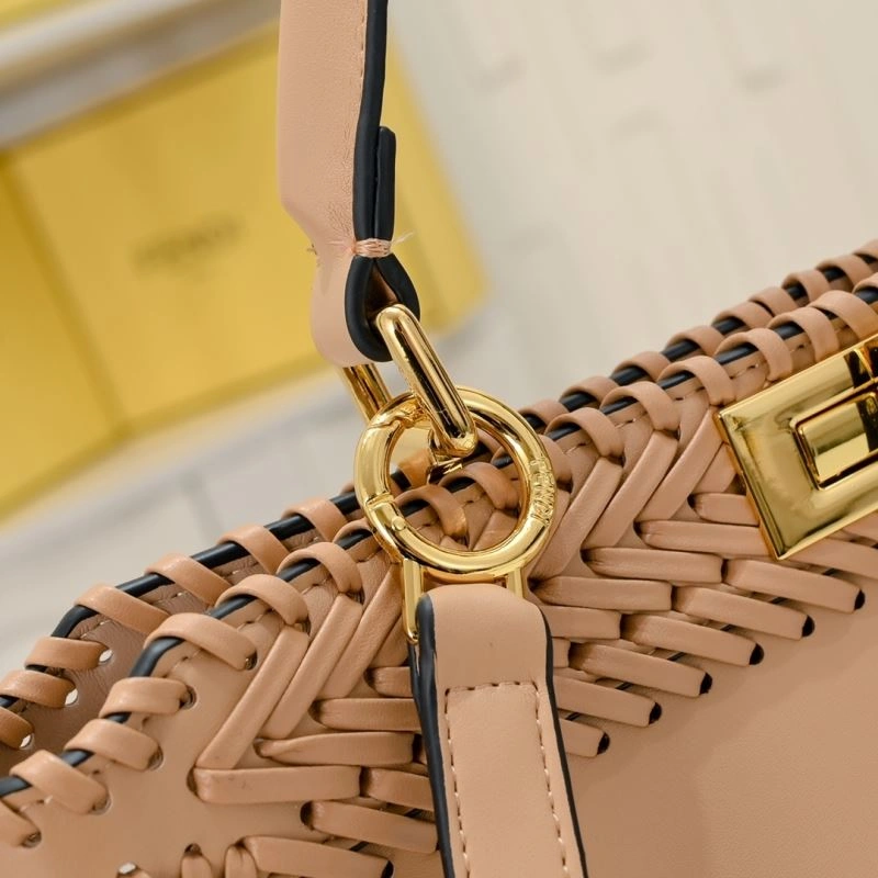 Durable Fendi Top Handle Bags 85105