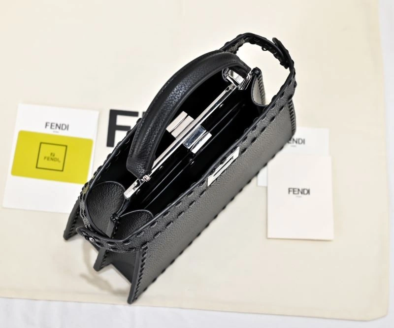 Functional Fendi Top Handle Bags 85091