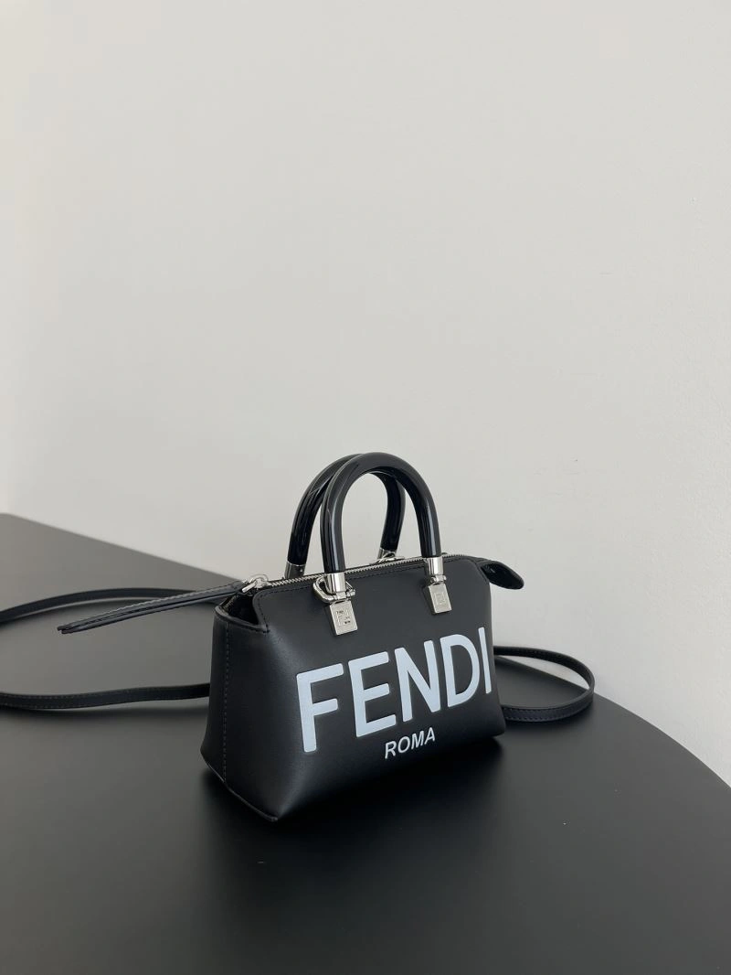 WaterResistant Fendi Top Handle Bags 78250