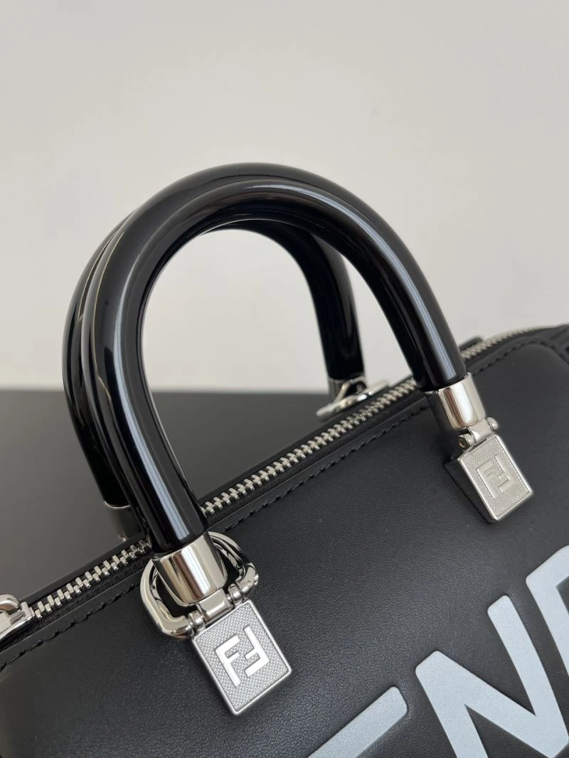 WaterResistant Fendi Top Handle Bags 78250