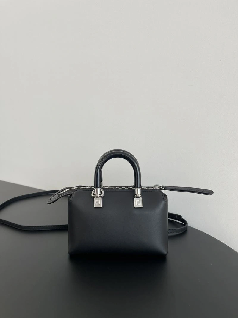 WaterResistant Fendi Top Handle Bags 78250
