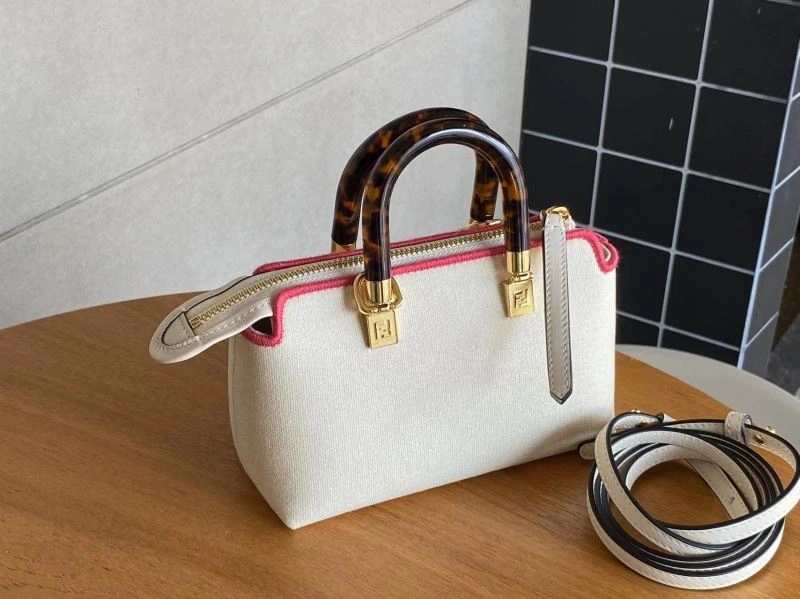 Trendy Fendi Top Handle Bags 78253