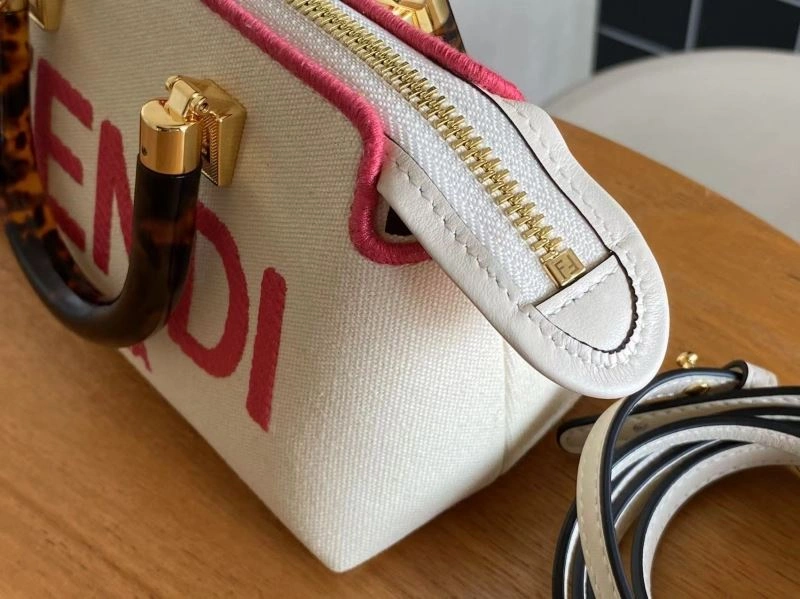 Trendy Fendi Top Handle Bags 78253