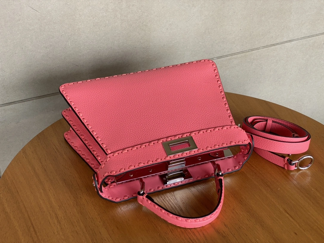 Fendi Top Handle Bags WrinkleFree 76650