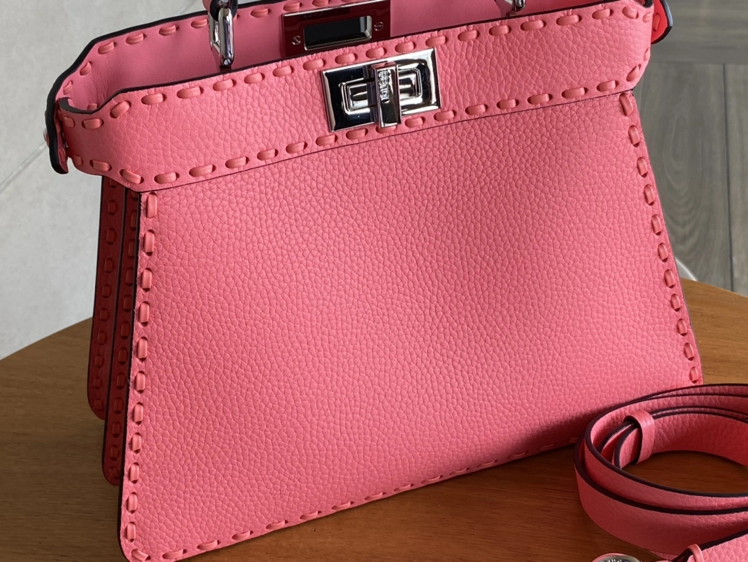 Fendi Top Handle Bags WrinkleFree 76650