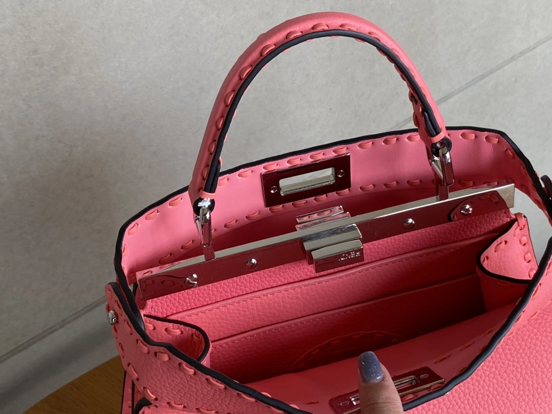 Fendi Top Handle Bags WrinkleFree 76650