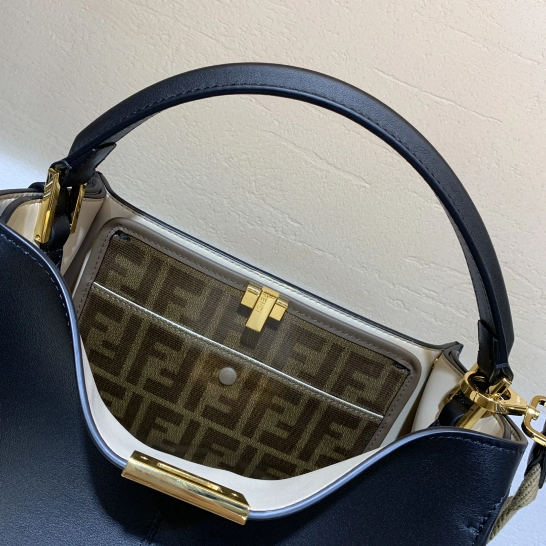Fendi Top Handle Bags Minimalist 76649