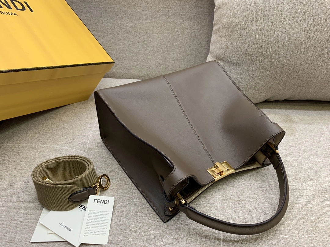 Fendi Top Handle Bags Comfortable 76647