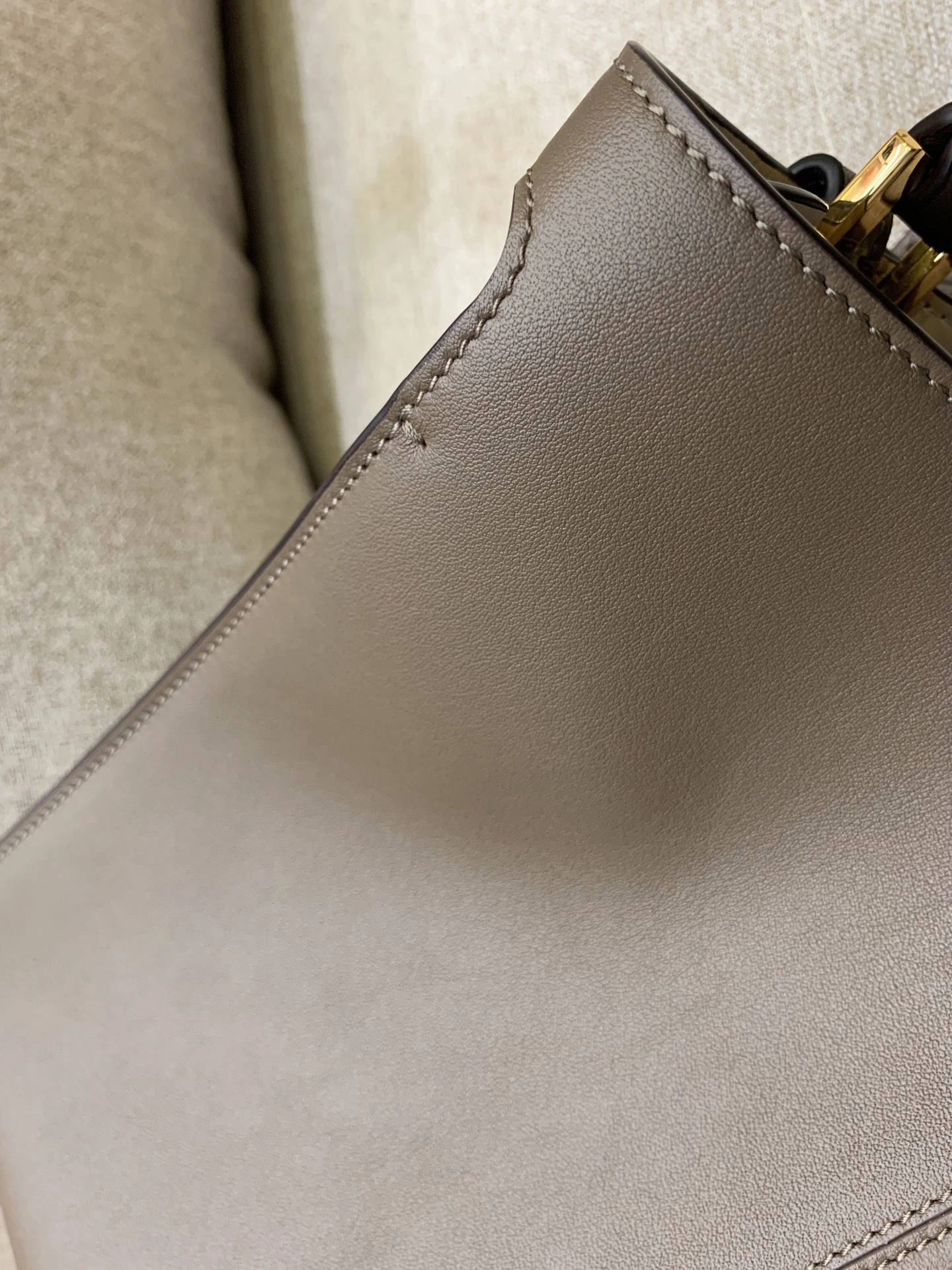 Fendi Top Handle Bags Comfortable 76647