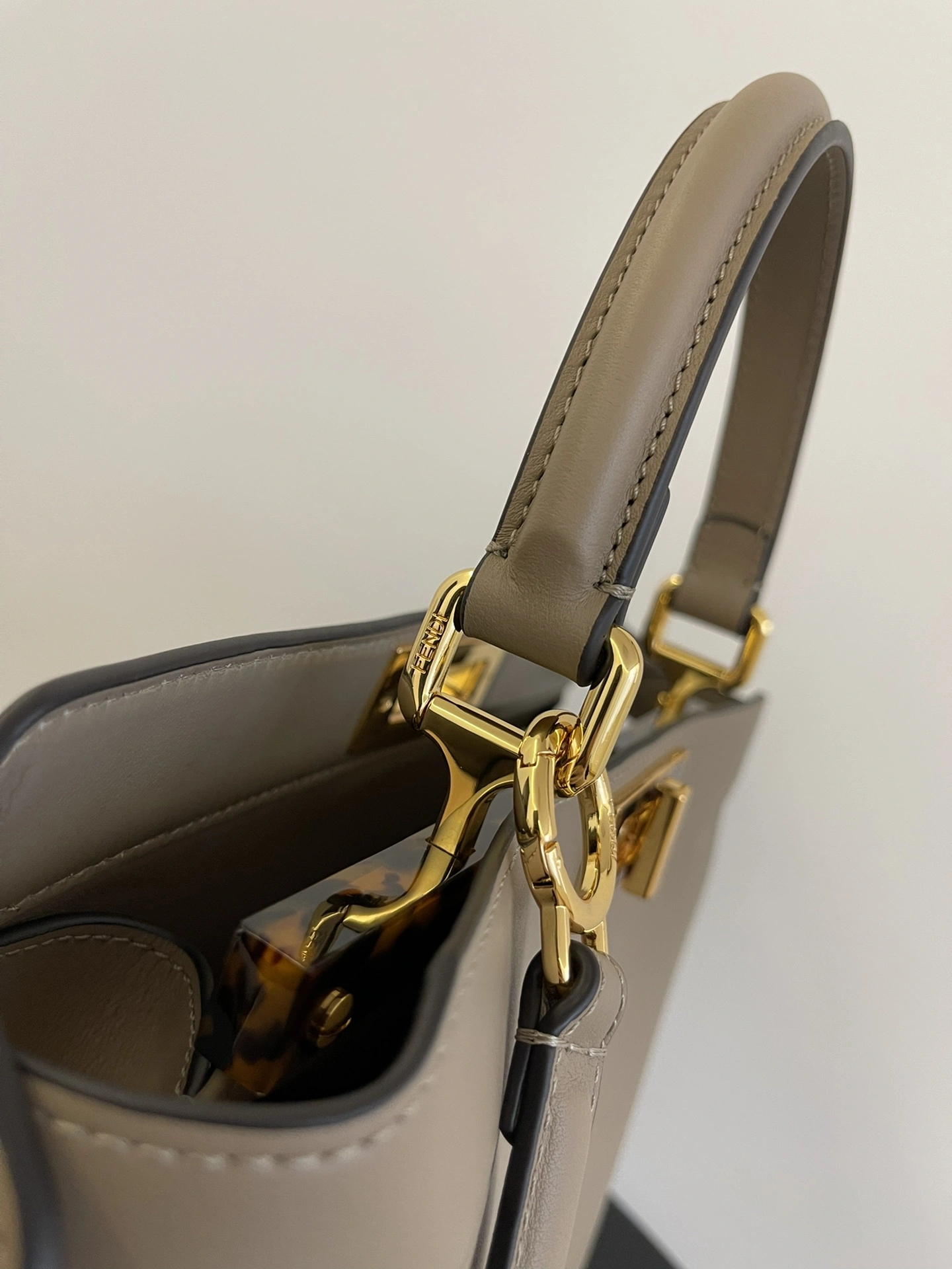 Fendi Top Handle Bags Bright 76643