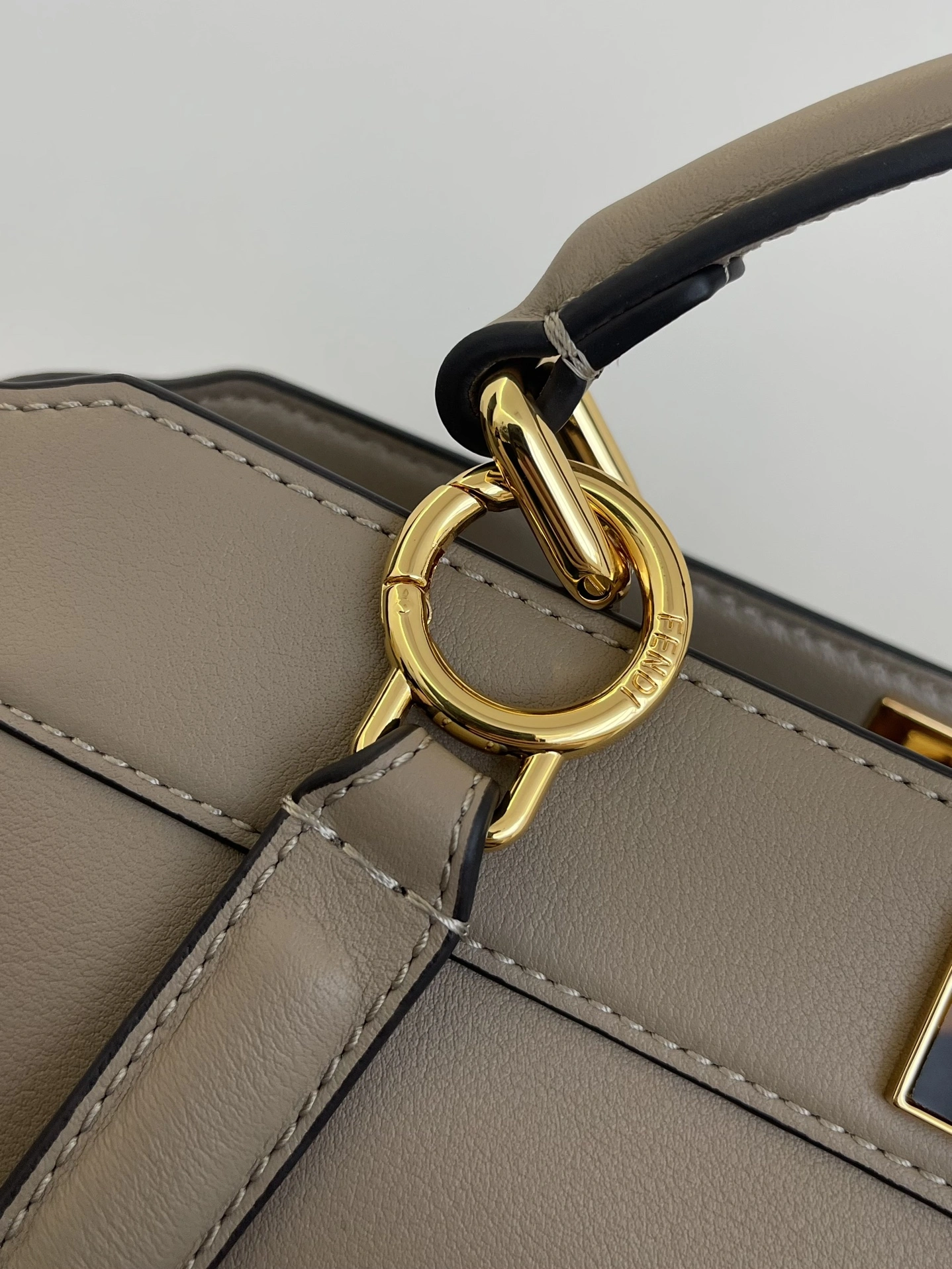 Fendi Top Handle Bags Bright 76643