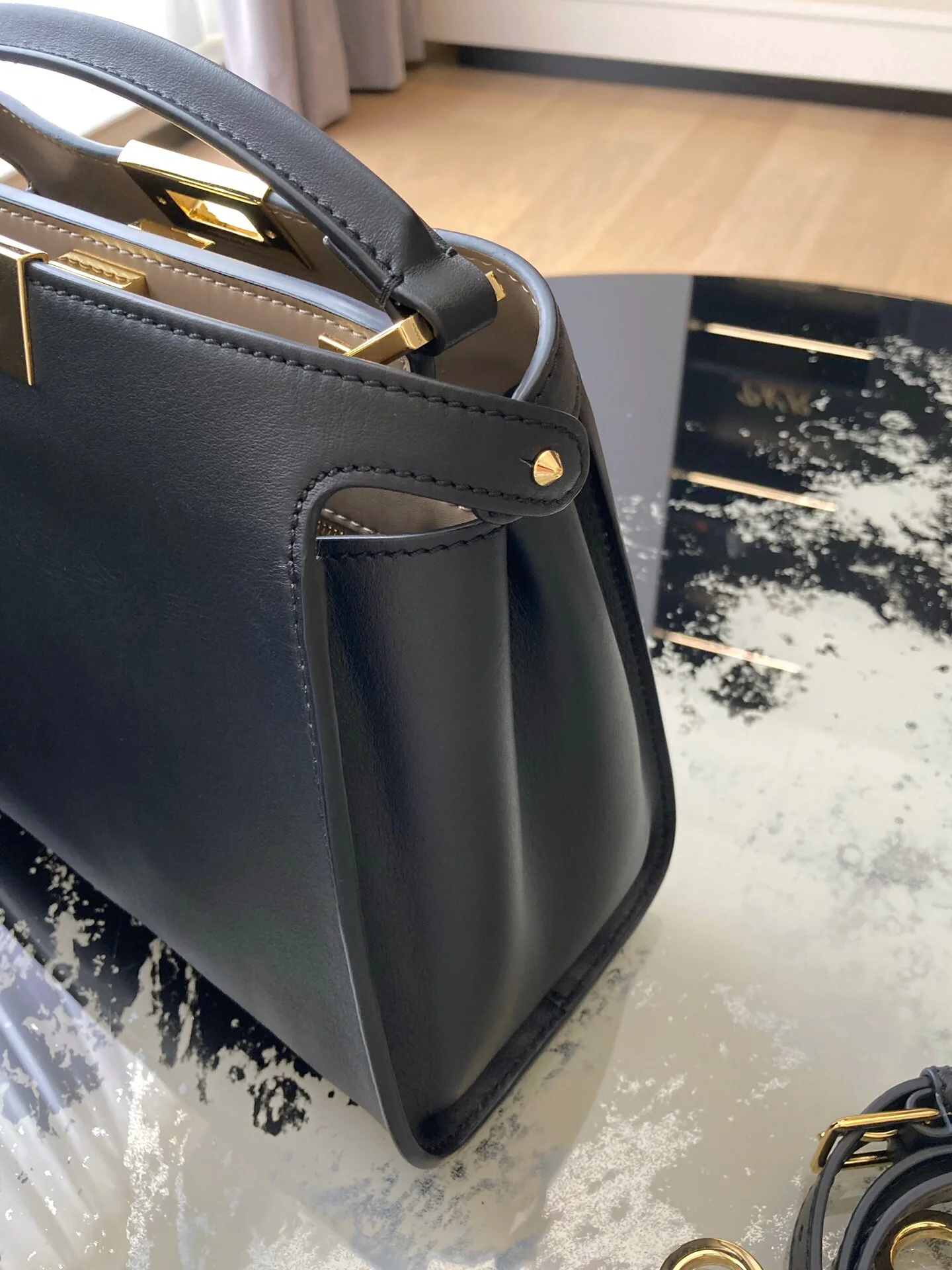 Fendi Top Handle Bags Bright 37738
