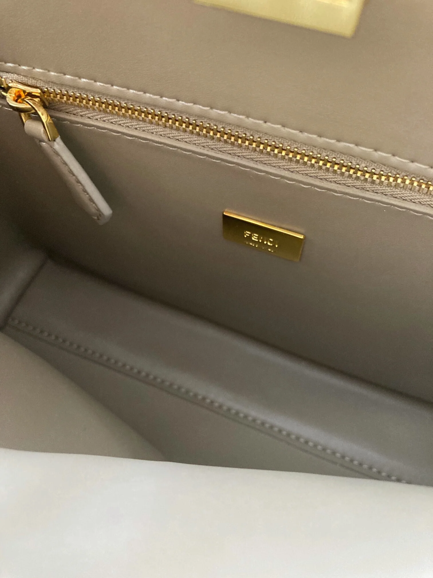 Fendi Top Handle Bags Bright 37738