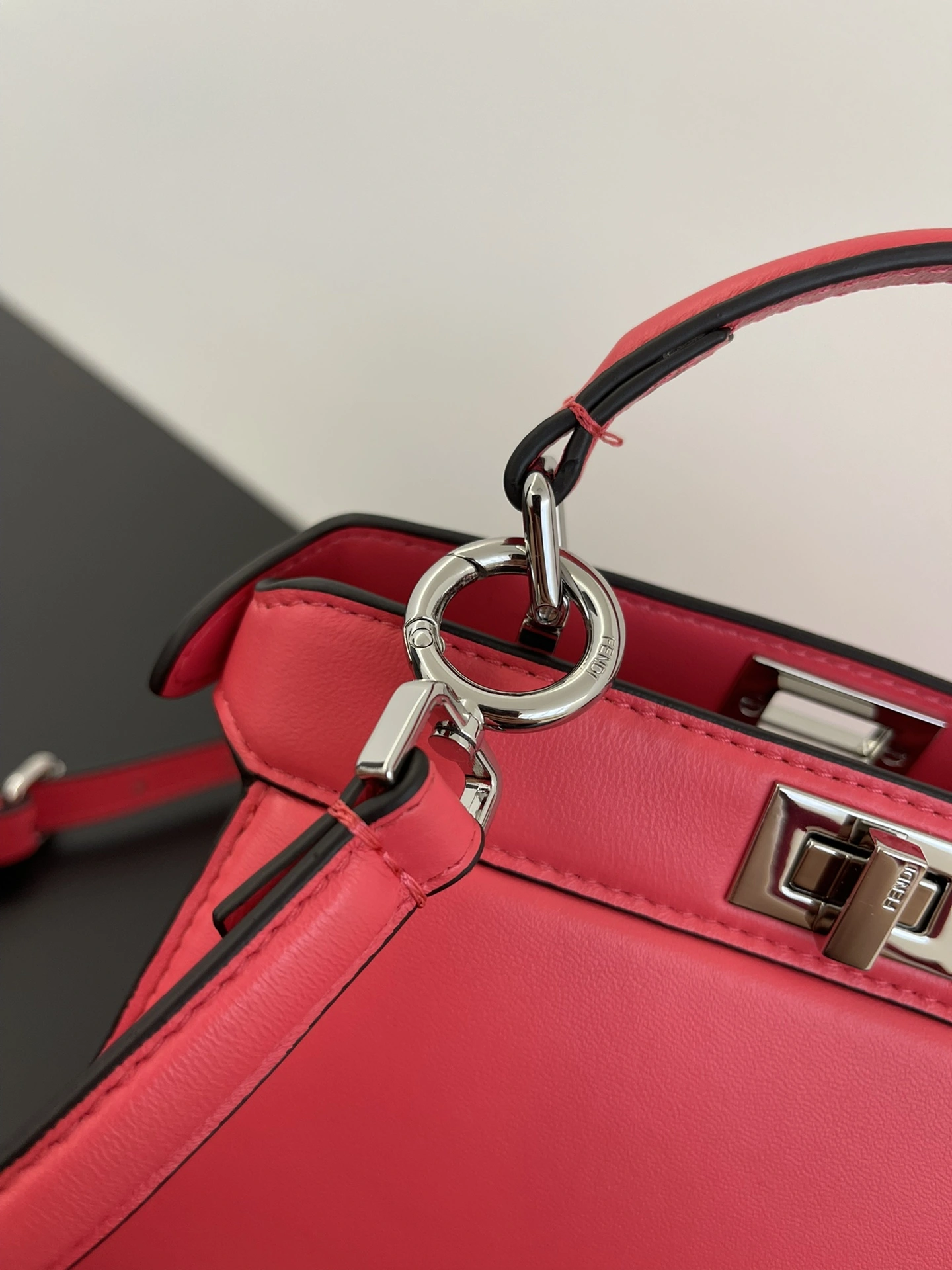 Fendi Top Handle Bags TopPick 76636