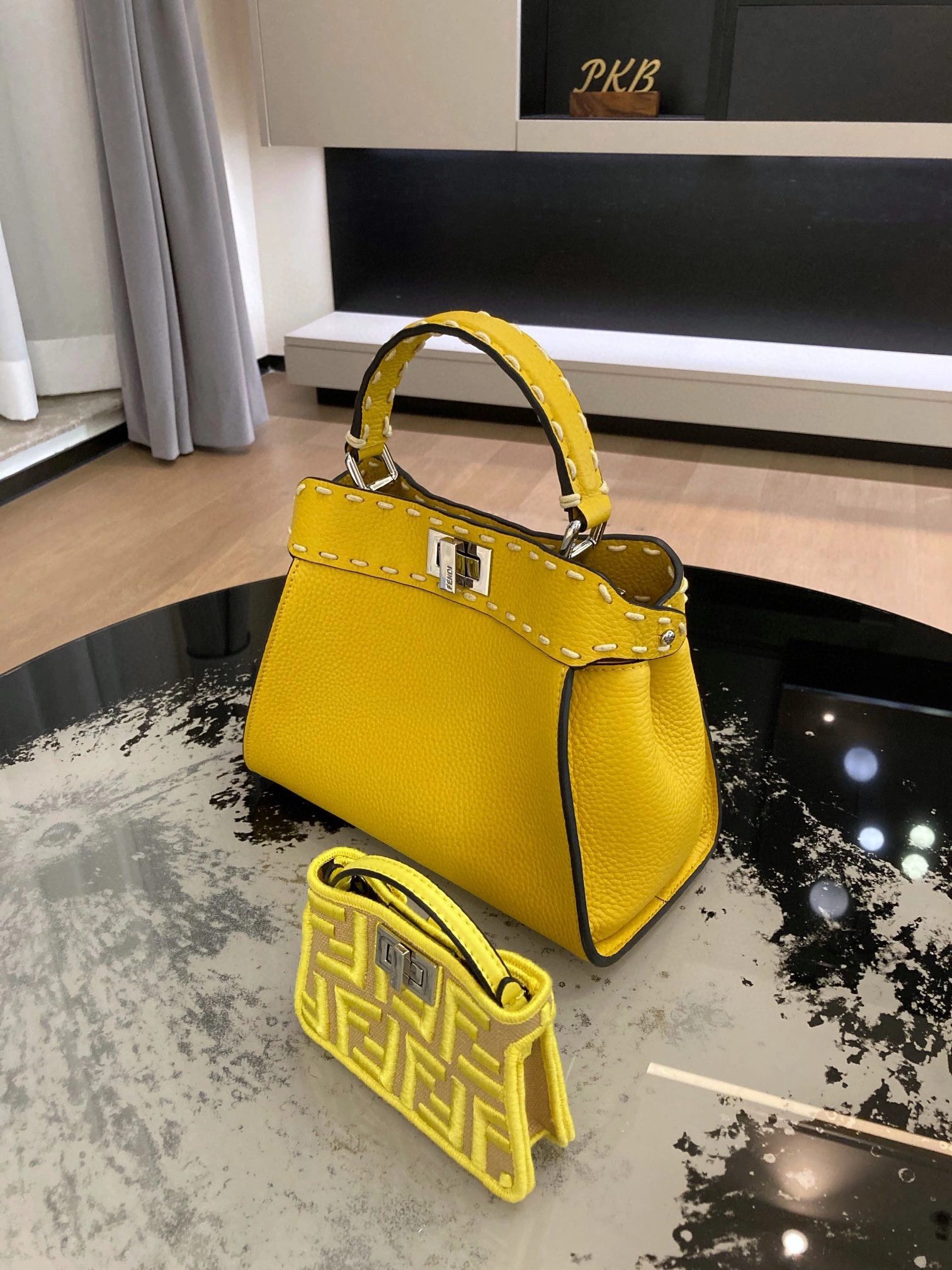 Fendi Top Handle Bags Functional 76633