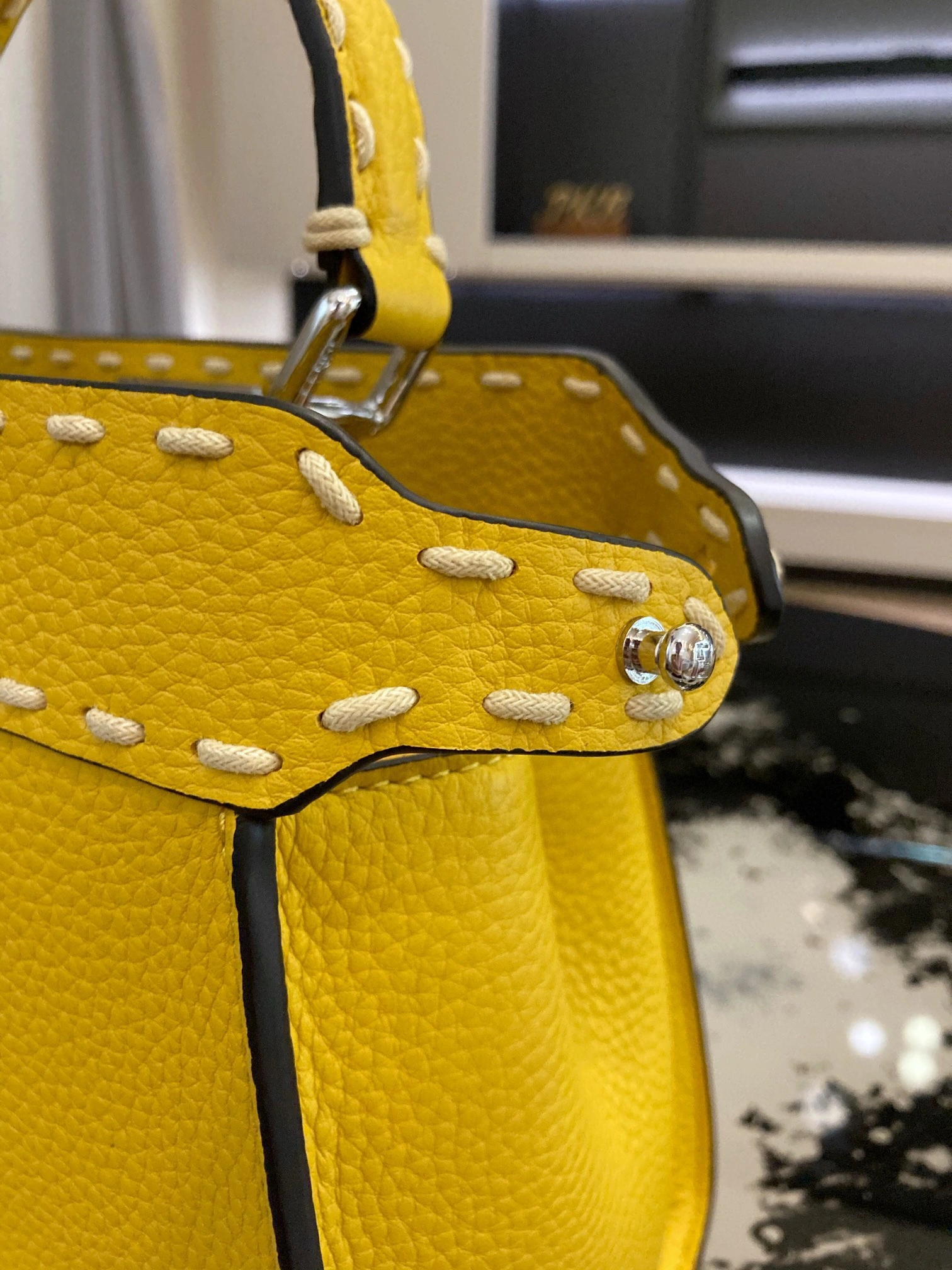 Fendi Top Handle Bags Functional 76633