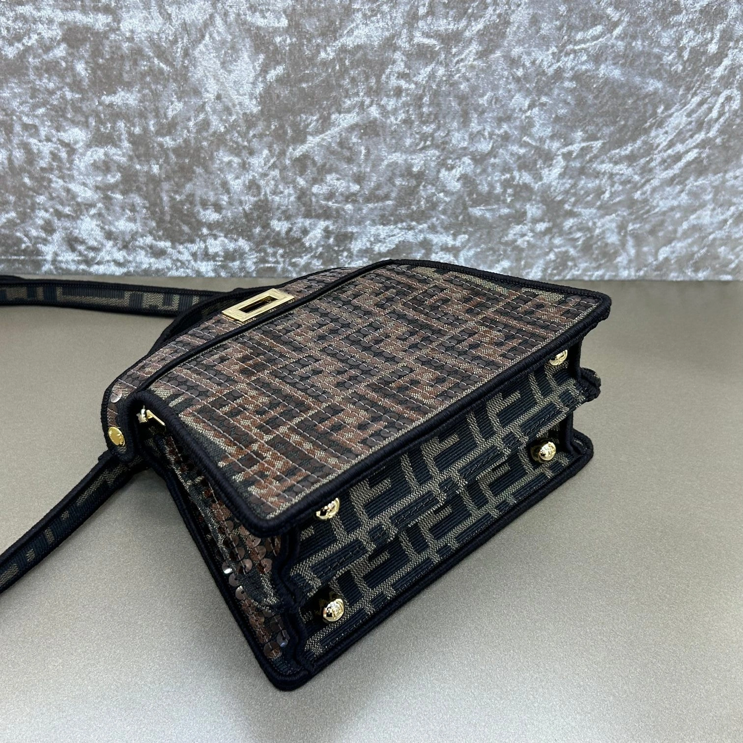 Timeless Fendi Top Handle Bags 76615