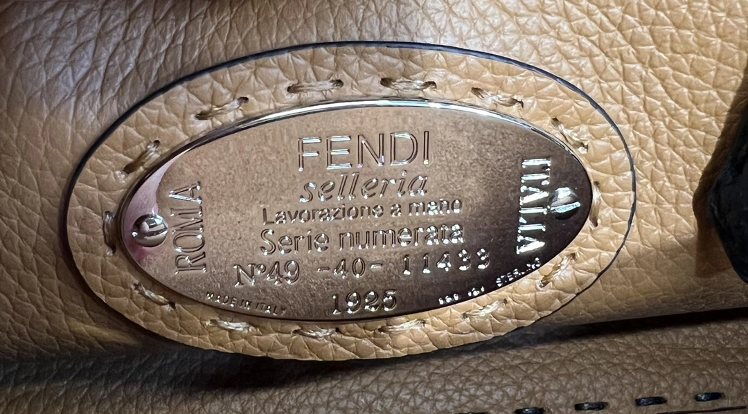 Fendi Top Handle Bags Practical 76632