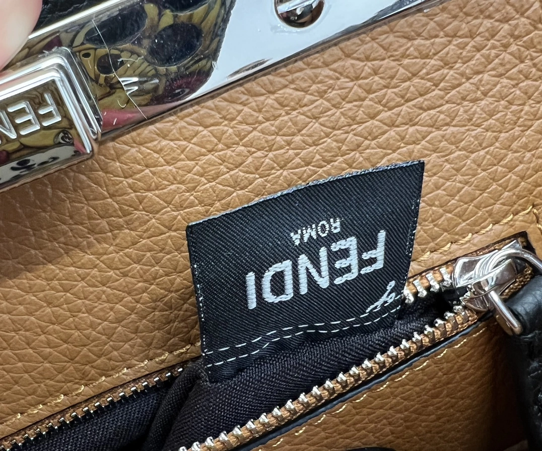 Fendi Top Handle Bags Practical 76632