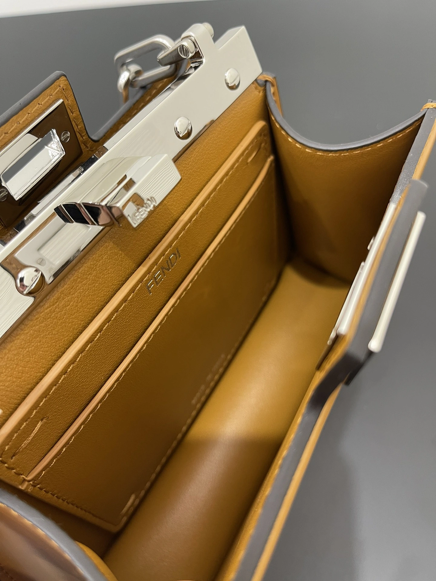 Youthful Fendi Top Handle Bags 76625