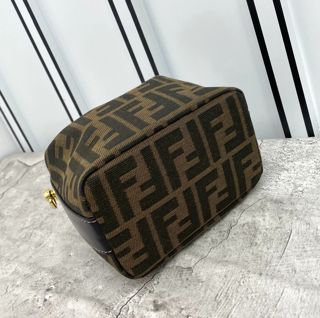 Fendi Top Handle Bags Flexible 76611