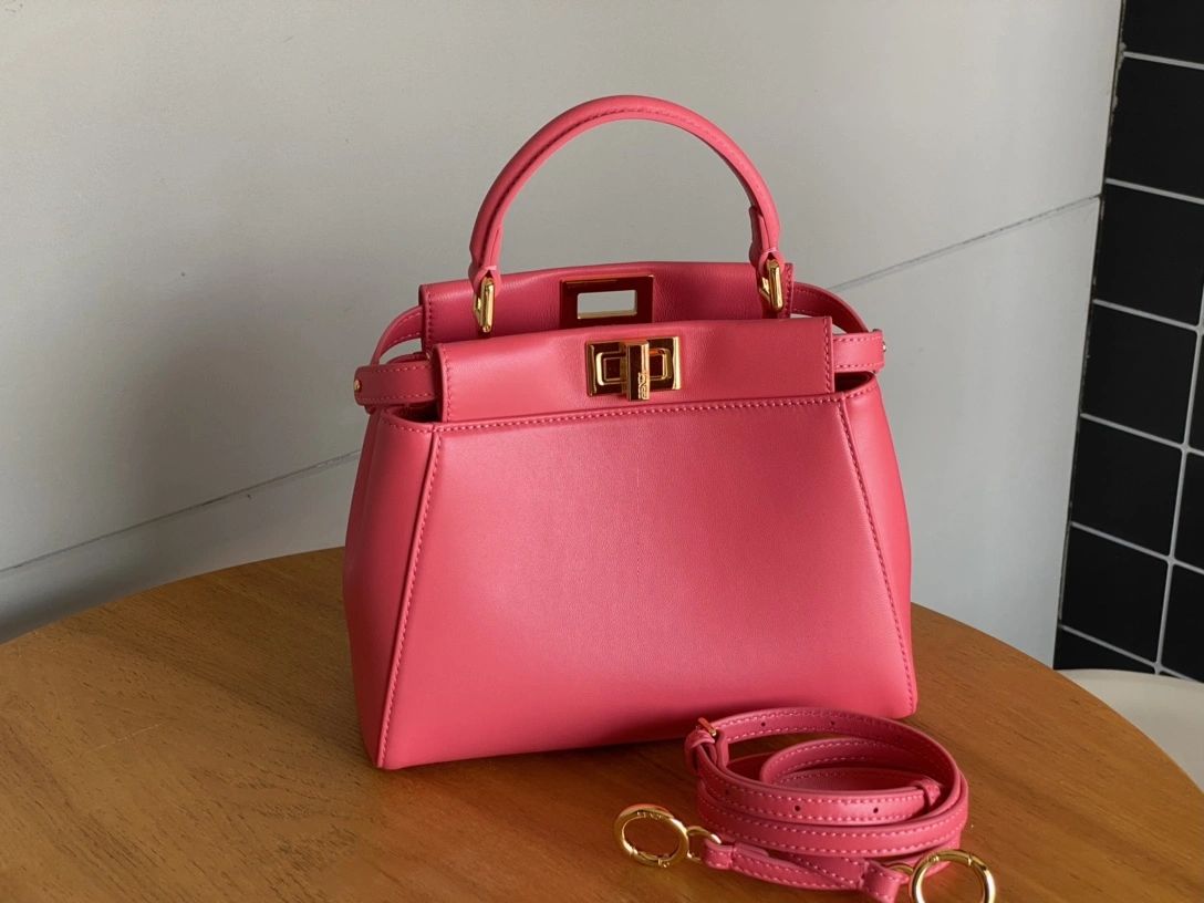FastDry Fendi Top Handle Bags 76621