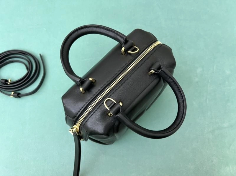 Attractive Fendi Top Handle Bags 72814