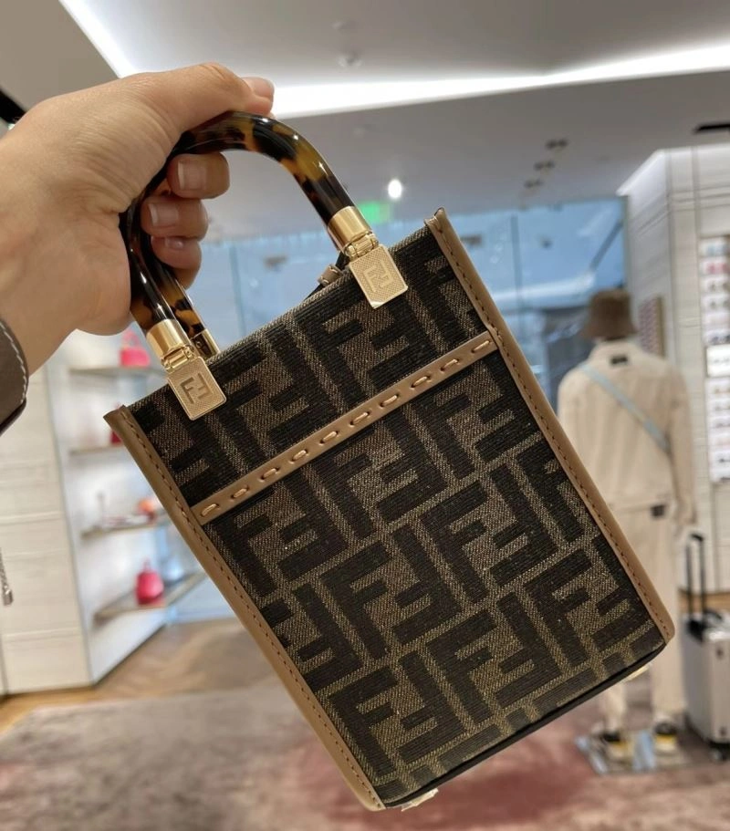Vibrant Fendi Top Handle Bags 72727