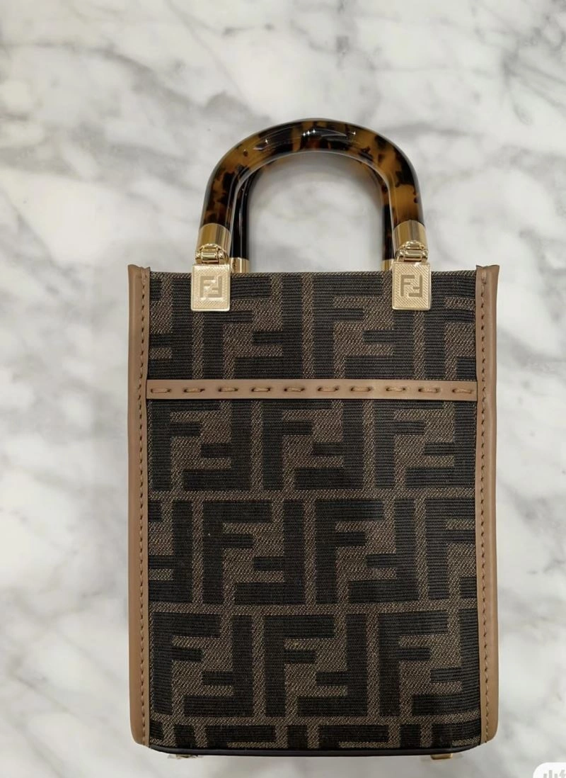 Vibrant Fendi Top Handle Bags 72727