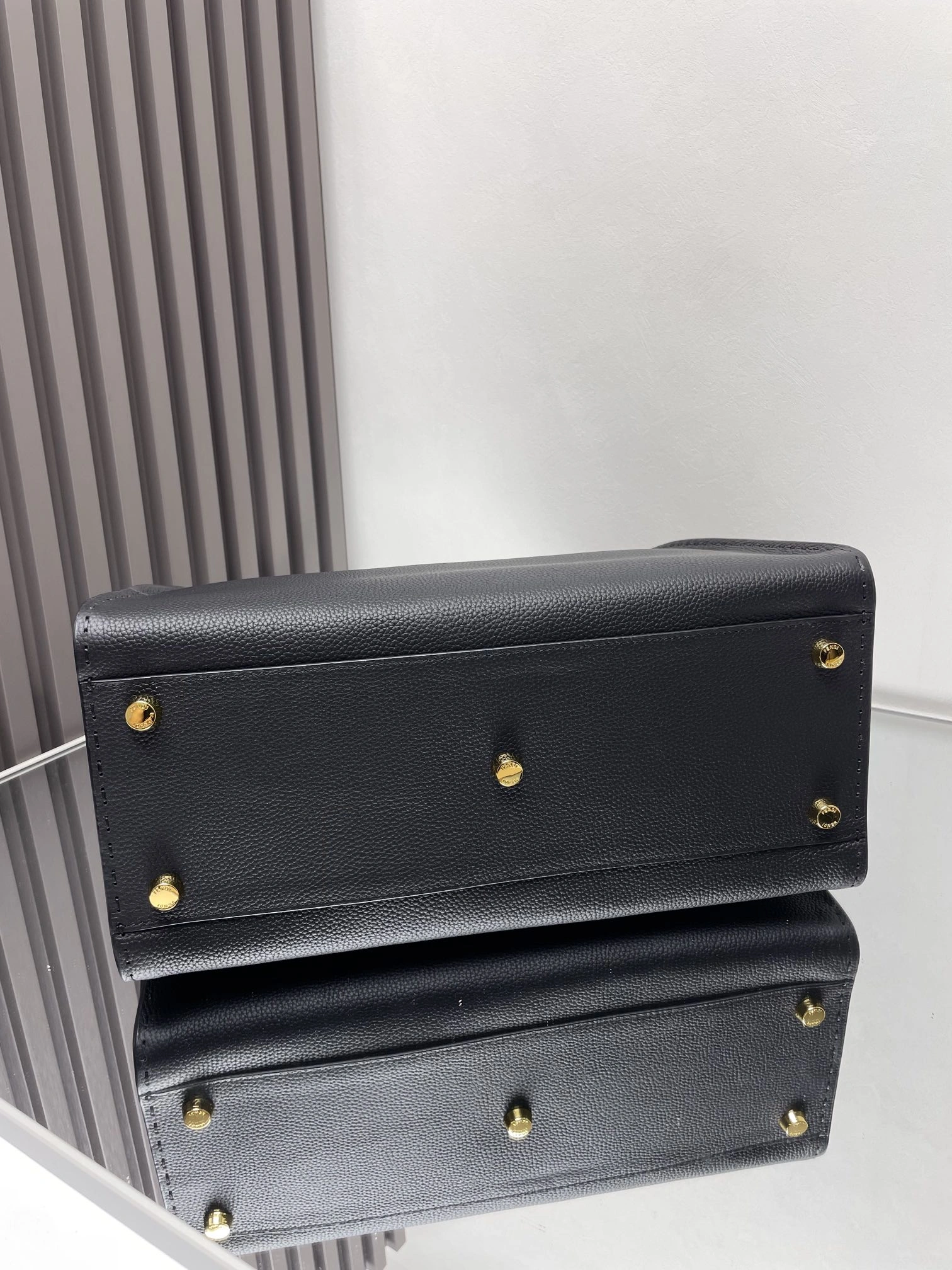 Fendi Top Handle Bags Affordable 69628