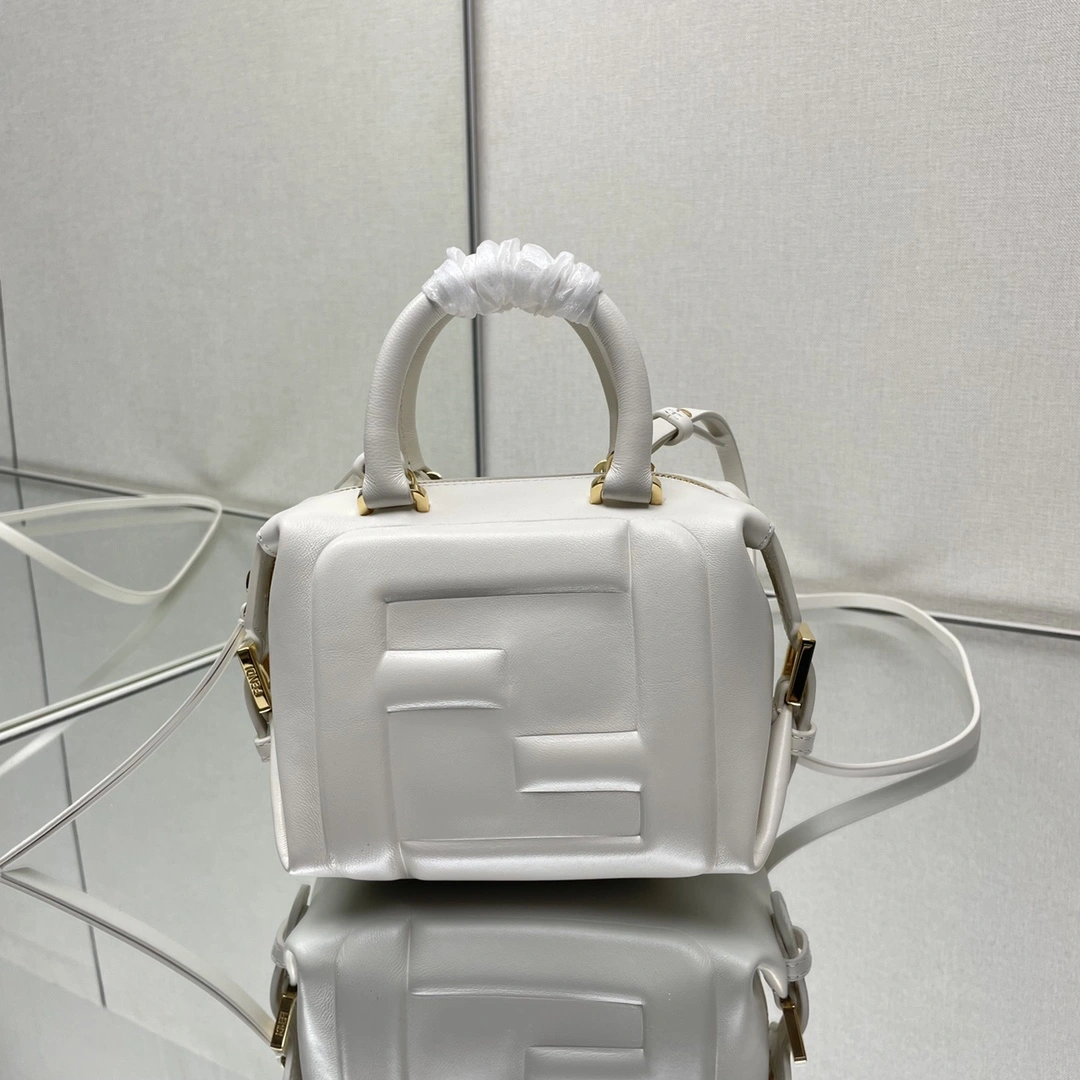 Fendi Top Handle Bags AllSeason 69623