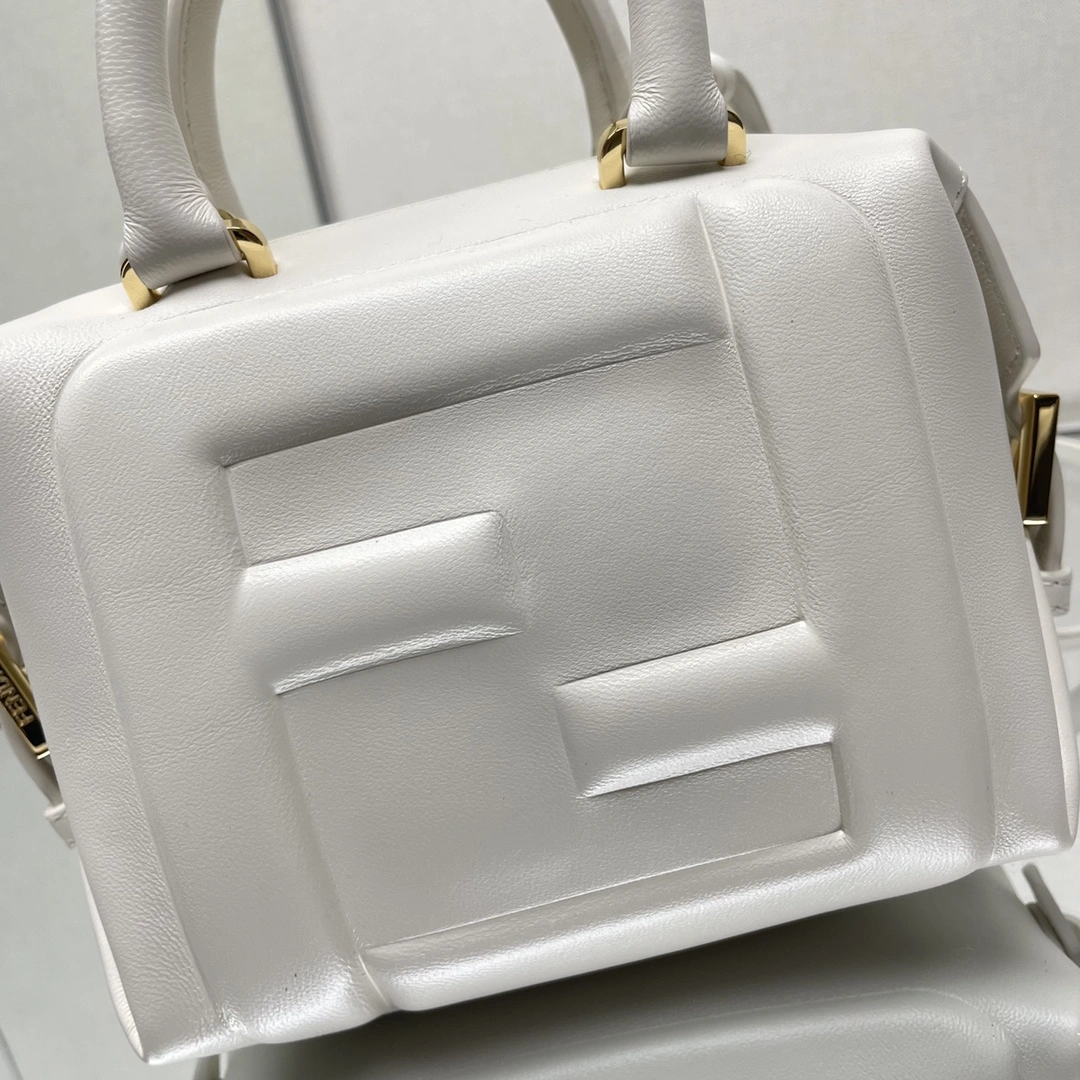Fendi Top Handle Bags AllSeason 69623