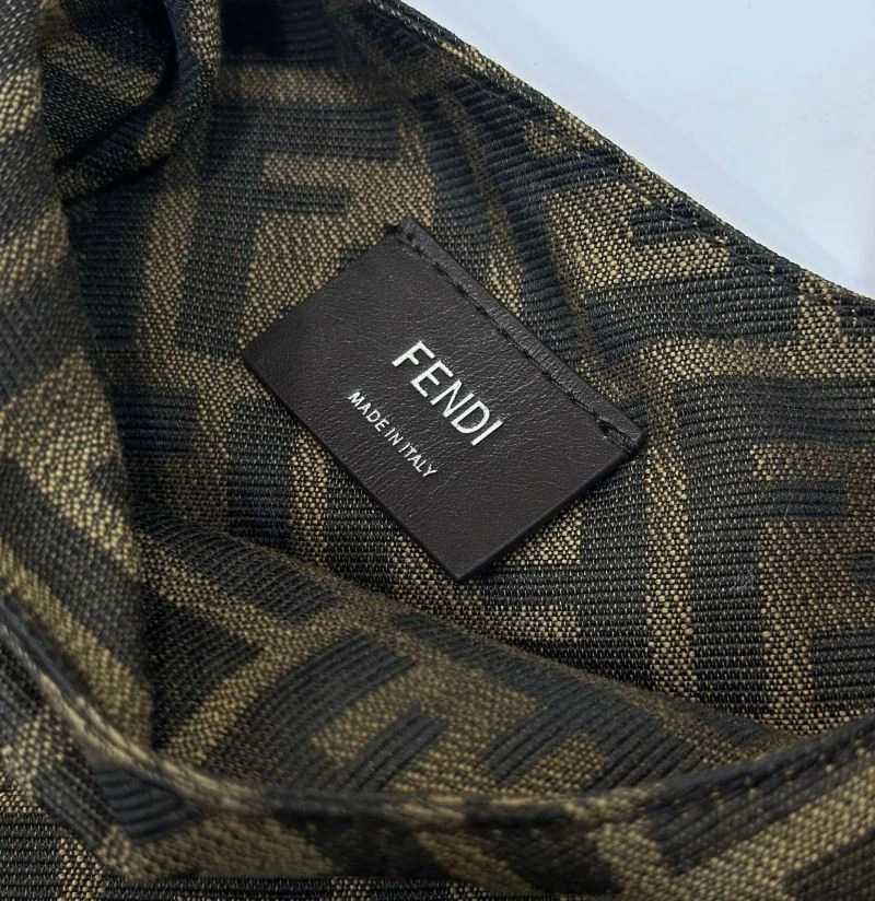 Bright Fendi Top Handle Bags 57338