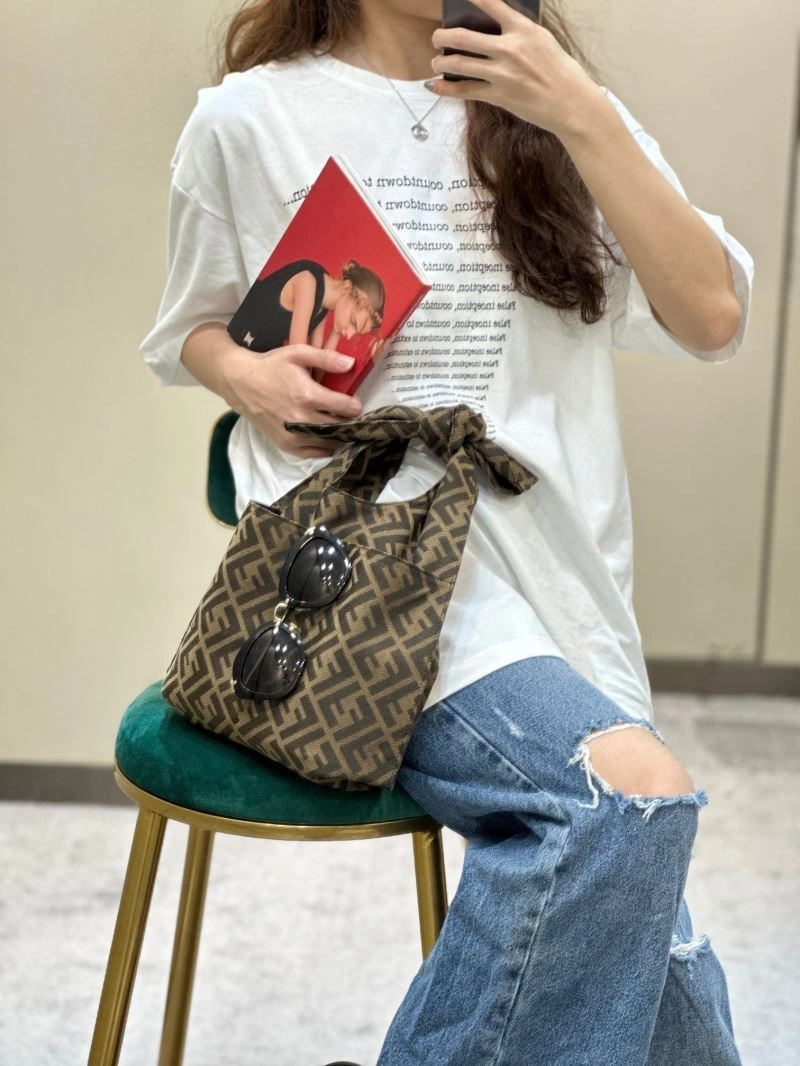 Bright Fendi Top Handle Bags 57338