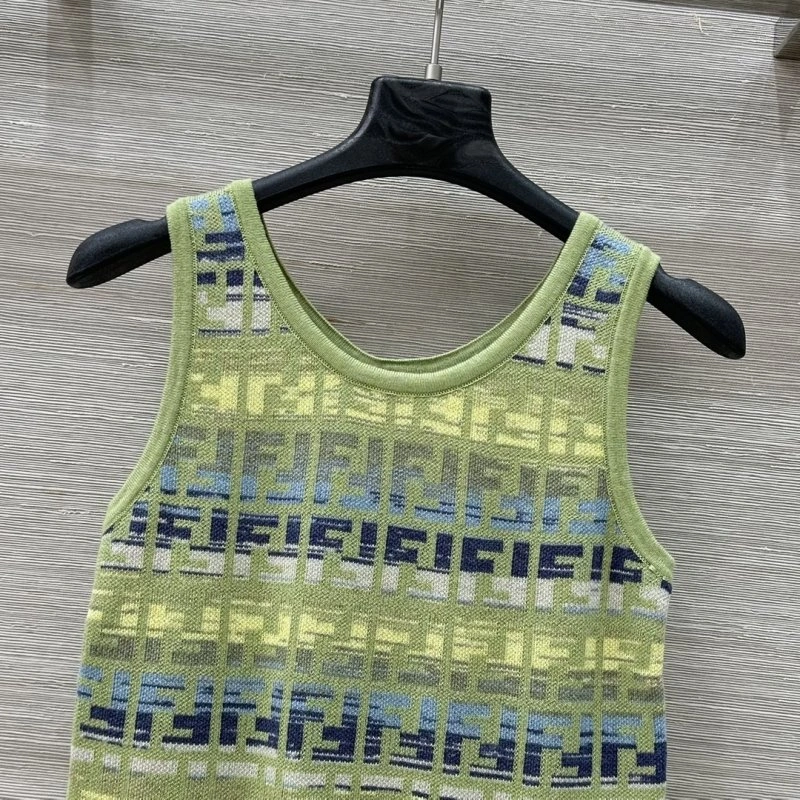 Fendi Vest Vibrant 120539