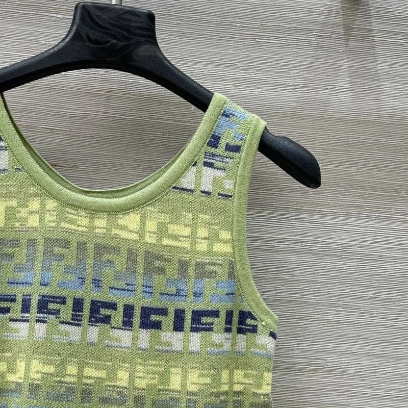 Fendi Vest Vibrant 120539