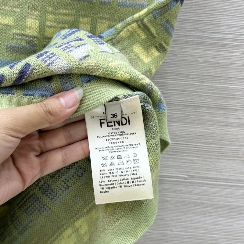 Fendi Vest Vibrant 120539