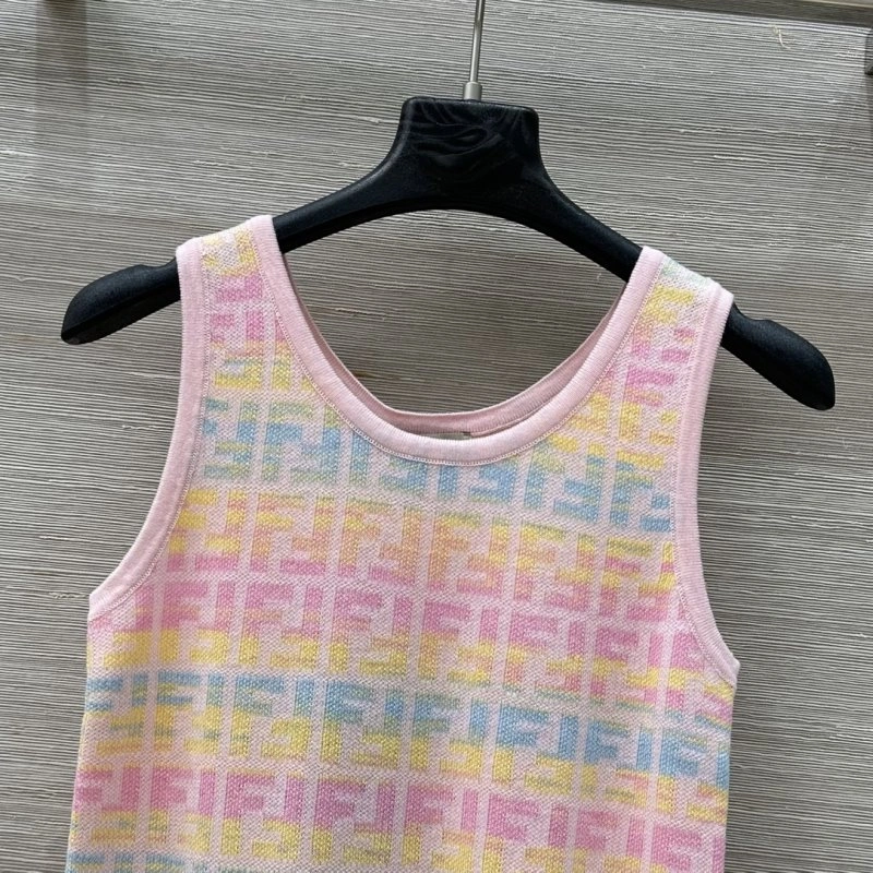 Fendi Vest AllSeason 120529