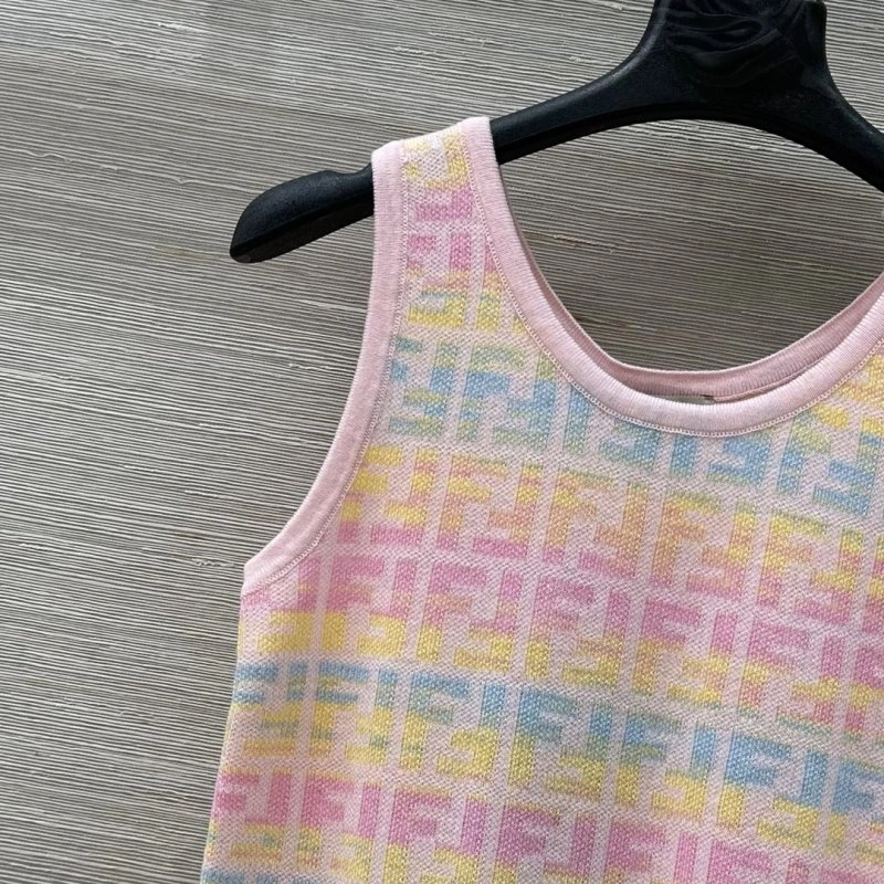 Fendi Vest AllSeason 120529
