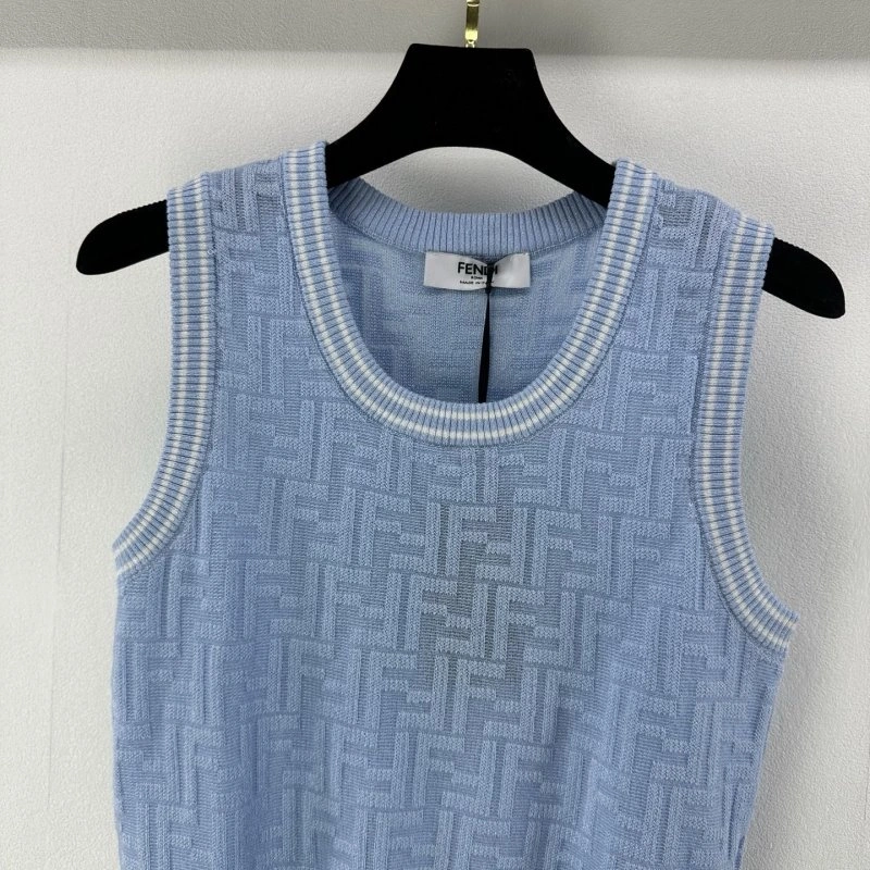 Fendi Vest Cozy 120369