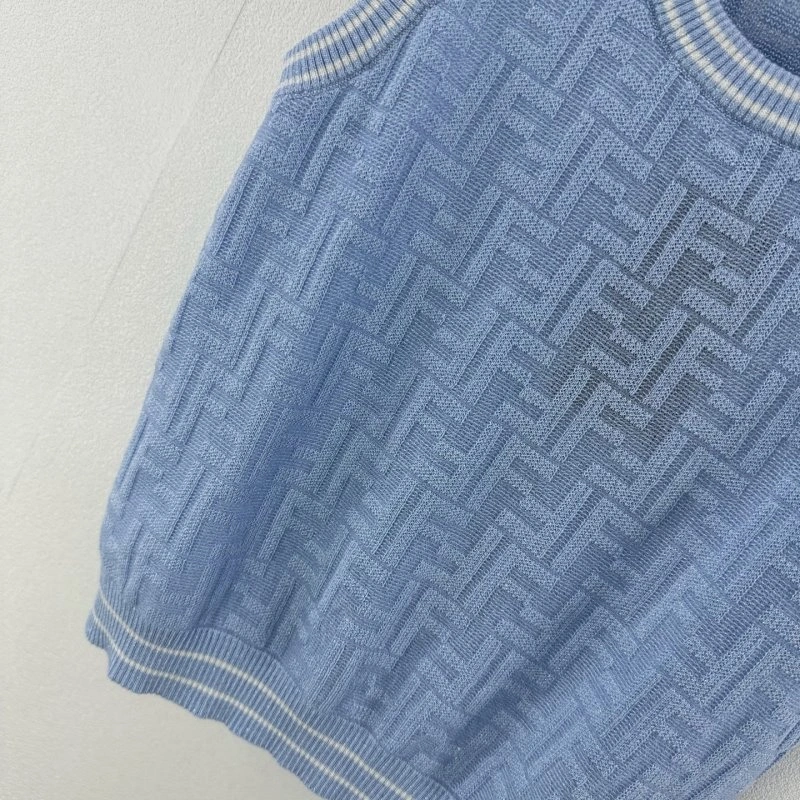 Fendi Vest Cozy 120369
